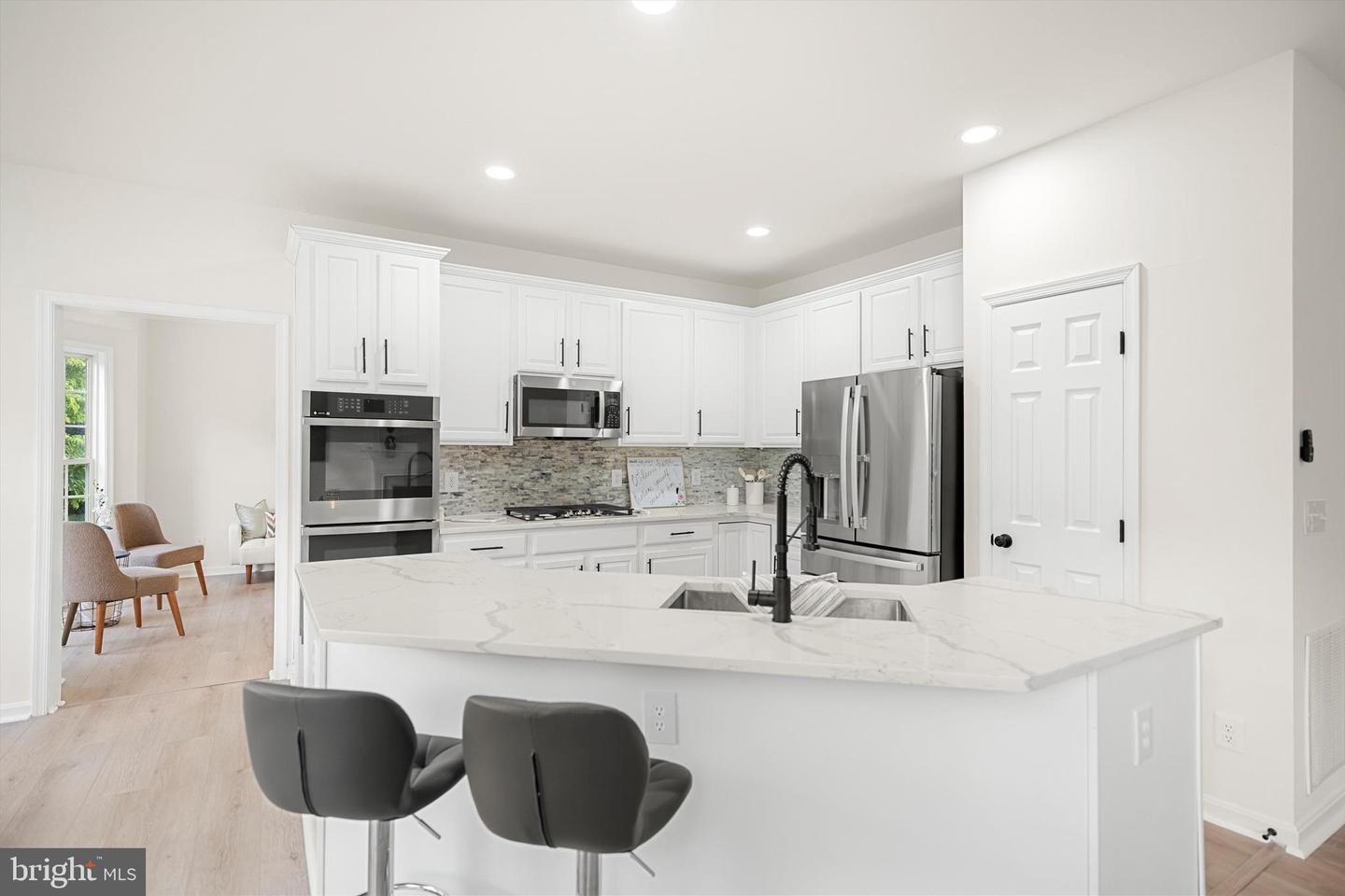 12399 BROWN FOX WAY, RESTON, Virginia 20191, 4 Bedrooms Bedrooms, ,3 BathroomsBathrooms,Residential,For sale,12399 BROWN FOX WAY,VAFX2253718 MLS # VAFX2253718
