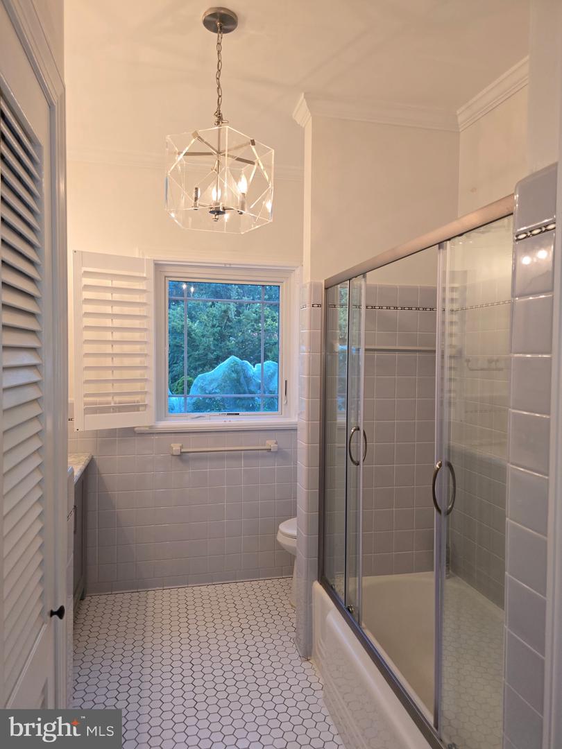 3805 NALLS RD, ALEXANDRIA, Virginia 22309, 4 Bedrooms Bedrooms, ,3 BathroomsBathrooms,Residential,For sale,3805 NALLS RD,VAFX2255856 MLS # VAFX2255856