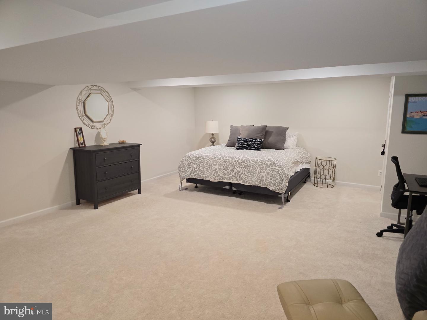 3805 NALLS RD, ALEXANDRIA, Virginia 22309, 4 Bedrooms Bedrooms, ,3 BathroomsBathrooms,Residential,For sale,3805 NALLS RD,VAFX2255856 MLS # VAFX2255856