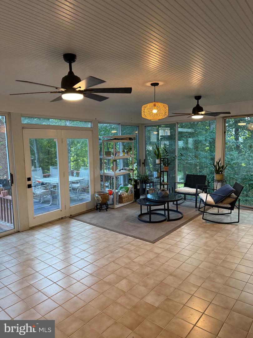3805 NALLS RD, ALEXANDRIA, Virginia 22309, 4 Bedrooms Bedrooms, ,3 BathroomsBathrooms,Residential,For sale,3805 NALLS RD,VAFX2255856 MLS # VAFX2255856