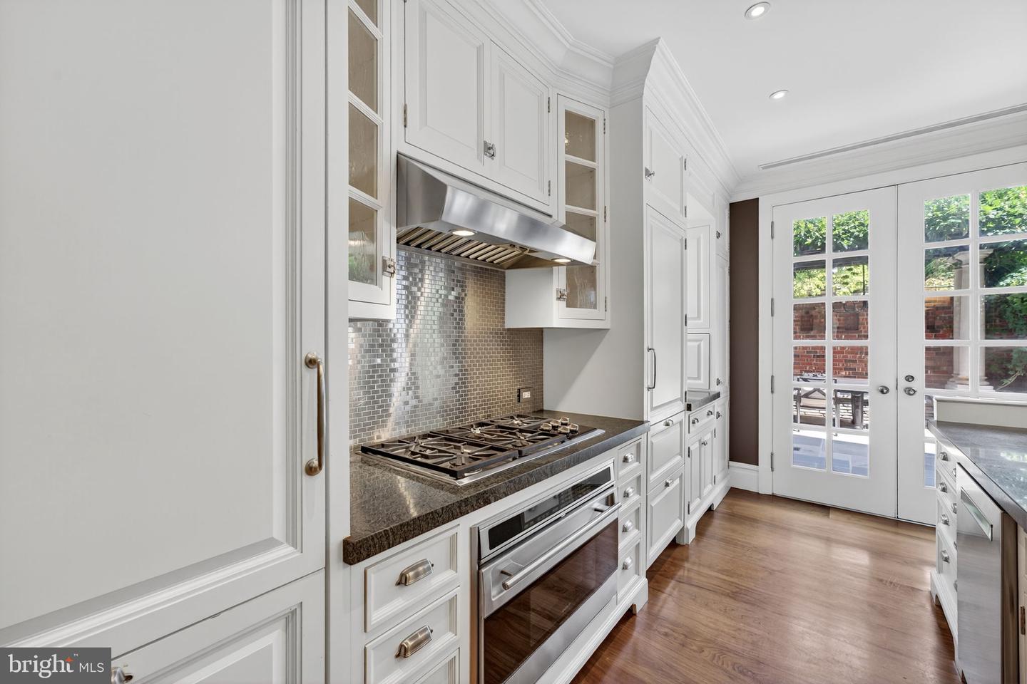 2915 O ST NW, WASHINGTON, District Of Columbia 20007, 8 Bedrooms Bedrooms, 7 Rooms Rooms,7 BathroomsBathrooms,Residential,For sale,2915 O ST NW,DCDC2210832 MLS # DCDC2210832