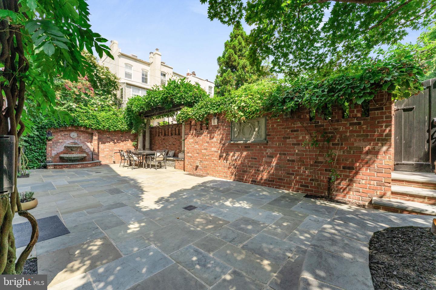 2915 O ST NW, WASHINGTON, District Of Columbia 20007, 8 Bedrooms Bedrooms, 7 Rooms Rooms,7 BathroomsBathrooms,Residential,For sale,2915 O ST NW,DCDC2210832 MLS # DCDC2210832