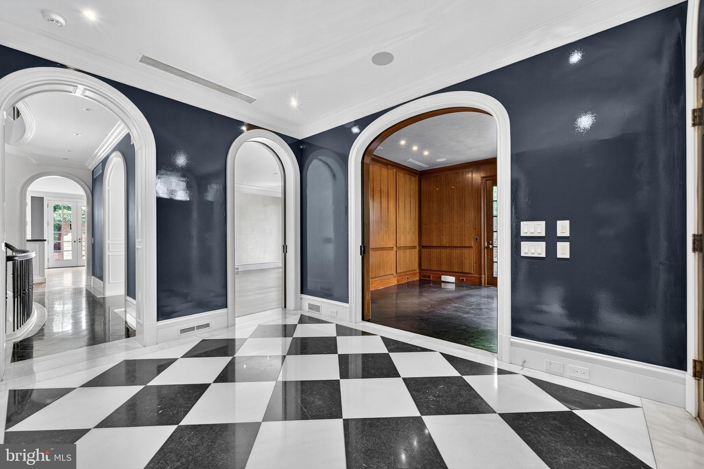 2915 O ST NW, WASHINGTON, District Of Columbia 20007, 8 Bedrooms Bedrooms, 7 Rooms Rooms,7 BathroomsBathrooms,Residential,For sale,2915 O ST NW,DCDC2210832 MLS # DCDC2210832