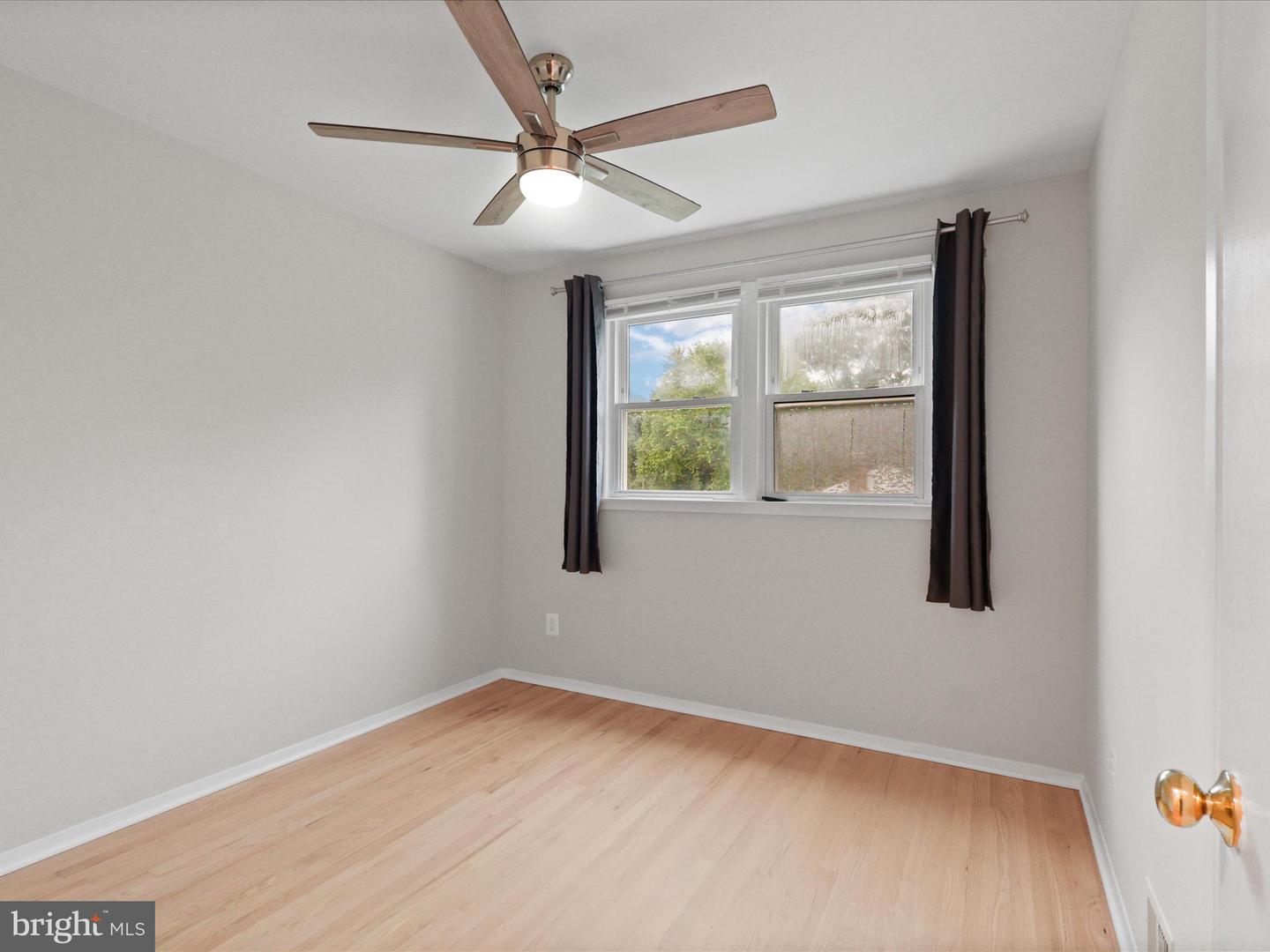 7900 GOSPORT LN, SPRINGFIELD, Virginia 22151, 4 Bedrooms Bedrooms, ,2 BathroomsBathrooms,Residential,For sale,7900 GOSPORT LN,VAFX2256208 MLS # VAFX2256208