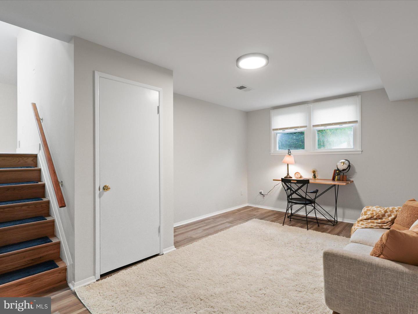 7900 GOSPORT LN, SPRINGFIELD, Virginia 22151, 4 Bedrooms Bedrooms, ,2 BathroomsBathrooms,Residential,For sale,7900 GOSPORT LN,VAFX2256208 MLS # VAFX2256208