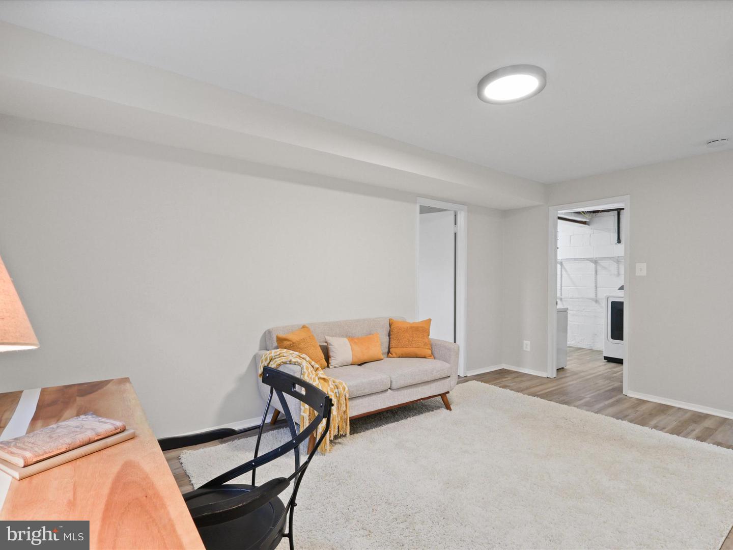 7900 GOSPORT LN, SPRINGFIELD, Virginia 22151, 4 Bedrooms Bedrooms, ,2 BathroomsBathrooms,Residential,For sale,7900 GOSPORT LN,VAFX2256208 MLS # VAFX2256208