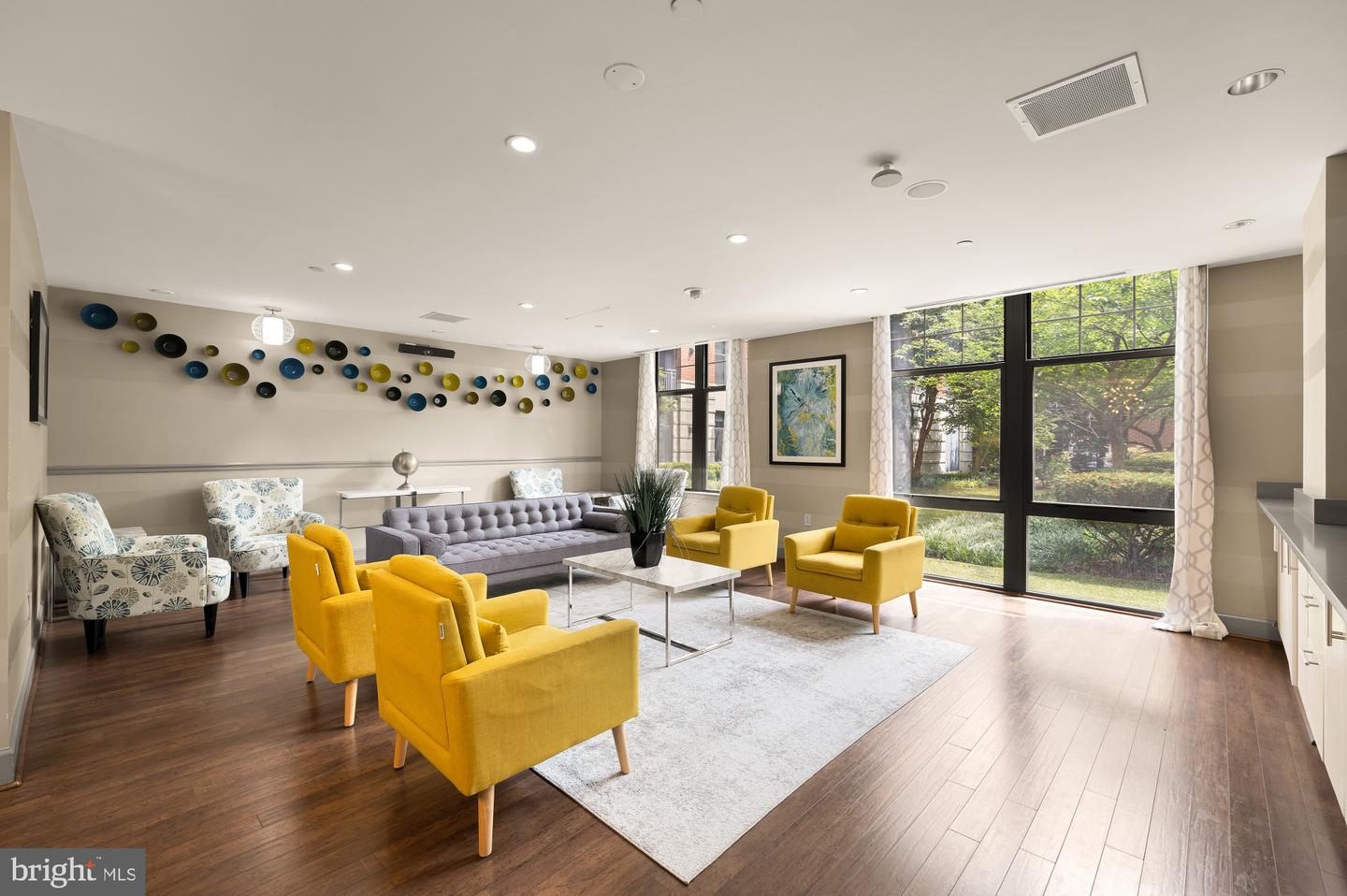 1021 N GARFIELD ST #702, ARLINGTON, Virginia 22201, 1 Bedroom Bedrooms, ,1 BathroomBathrooms,Residential,For sale,1021 N GARFIELD ST #702,VAAR2061136 MLS # VAAR2061136