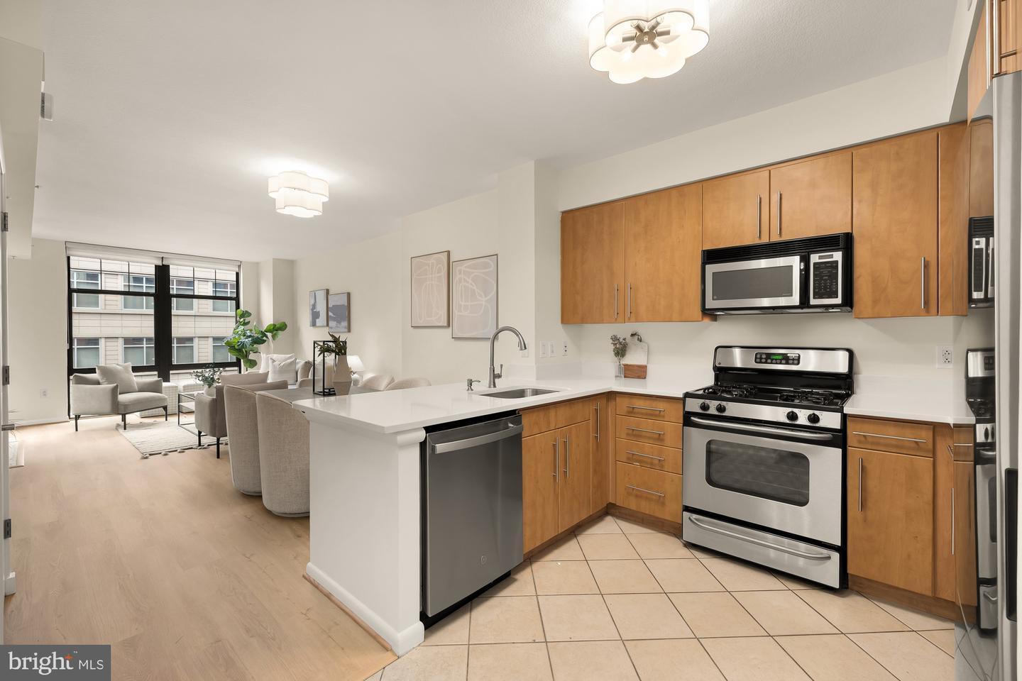 1021 N GARFIELD ST #702, ARLINGTON, Virginia 22201, 1 Bedroom Bedrooms, ,1 BathroomBathrooms,Residential,For sale,1021 N GARFIELD ST #702,VAAR2061136 MLS # VAAR2061136