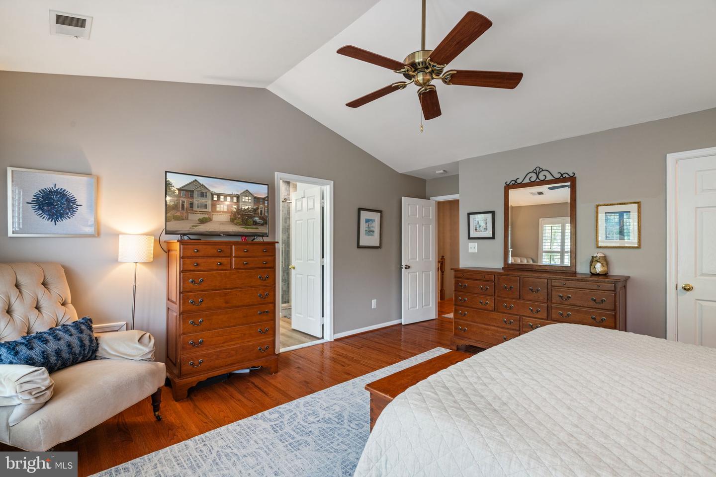 6260 HARBIN DR, ALEXANDRIA, Virginia 22310, 3 Bedrooms Bedrooms, ,3 BathroomsBathrooms,Residential,For sale,6260 HARBIN DR,VAFX2256544 MLS # VAFX2256544