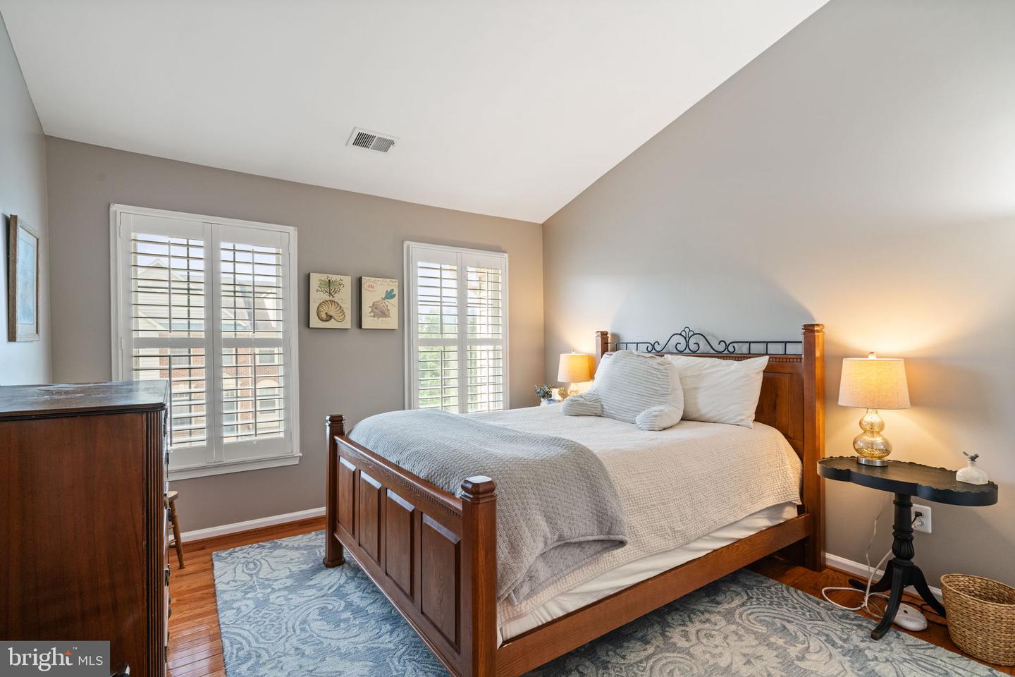 6260 HARBIN DR, ALEXANDRIA, Virginia 22310, 3 Bedrooms Bedrooms, ,3 BathroomsBathrooms,Residential,For sale,6260 HARBIN DR,VAFX2256544 MLS # VAFX2256544