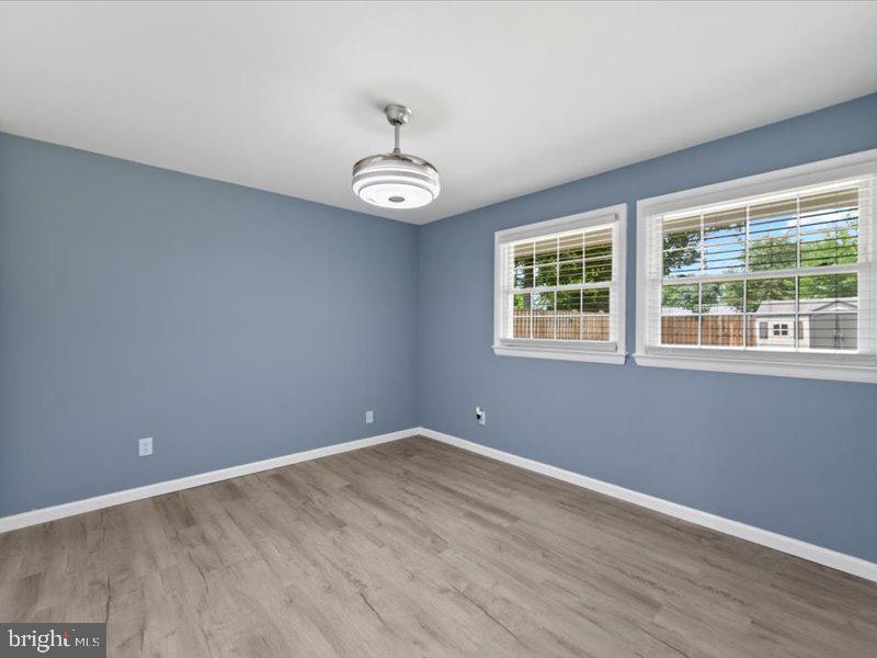 14926 GREYMONT DR, CENTREVILLE, Virginia 20120, 4 Bedrooms Bedrooms, 9 Rooms Rooms,1 BathroomBathrooms,Residential,For sale,14926 GREYMONT DR,VAFX2256698 MLS # VAFX2256698