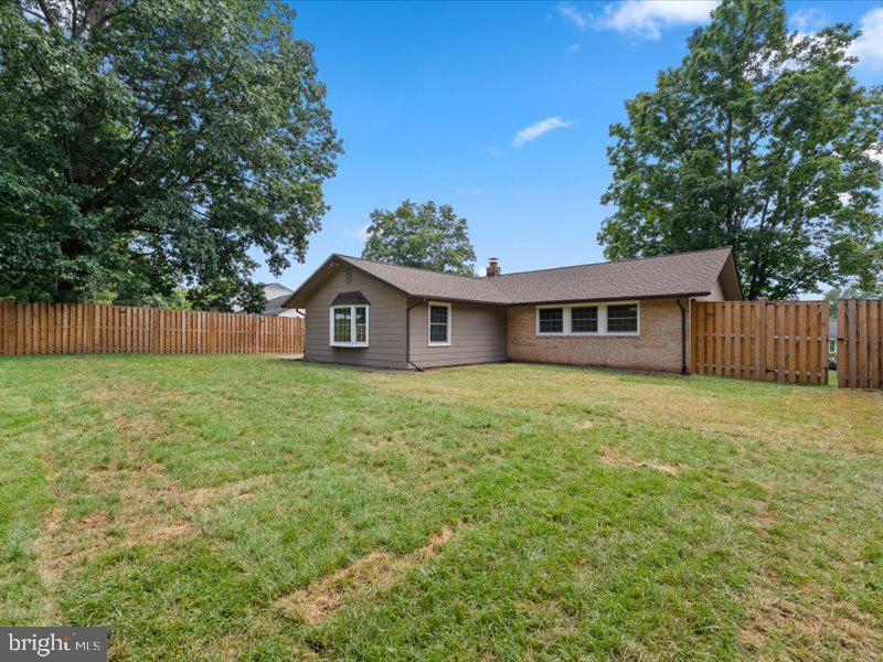 14926 GREYMONT DR, CENTREVILLE, Virginia 20120, 4 Bedrooms Bedrooms, 9 Rooms Rooms,1 BathroomBathrooms,Residential,For sale,14926 GREYMONT DR,VAFX2256698 MLS # VAFX2256698