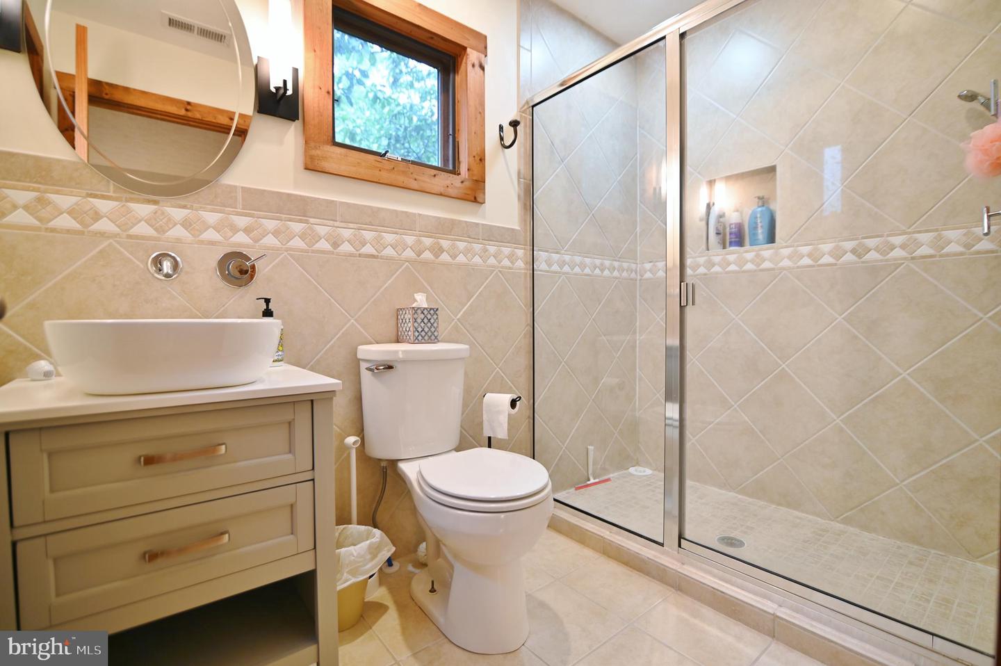 381 BASS WOOD LN, MOUNT JACKSON, Virginia 22842, 2 Bedrooms Bedrooms, ,2 BathroomsBathrooms,Residential,For sale,381 BASS WOOD LN,VASH2012068 MLS # VASH2012068