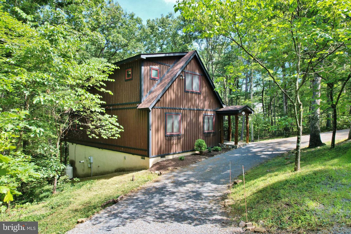 381 BASS WOOD LN, MOUNT JACKSON, Virginia 22842, 2 Bedrooms Bedrooms, ,2 BathroomsBathrooms,Residential,For sale,381 BASS WOOD LN,VASH2012068 MLS # VASH2012068