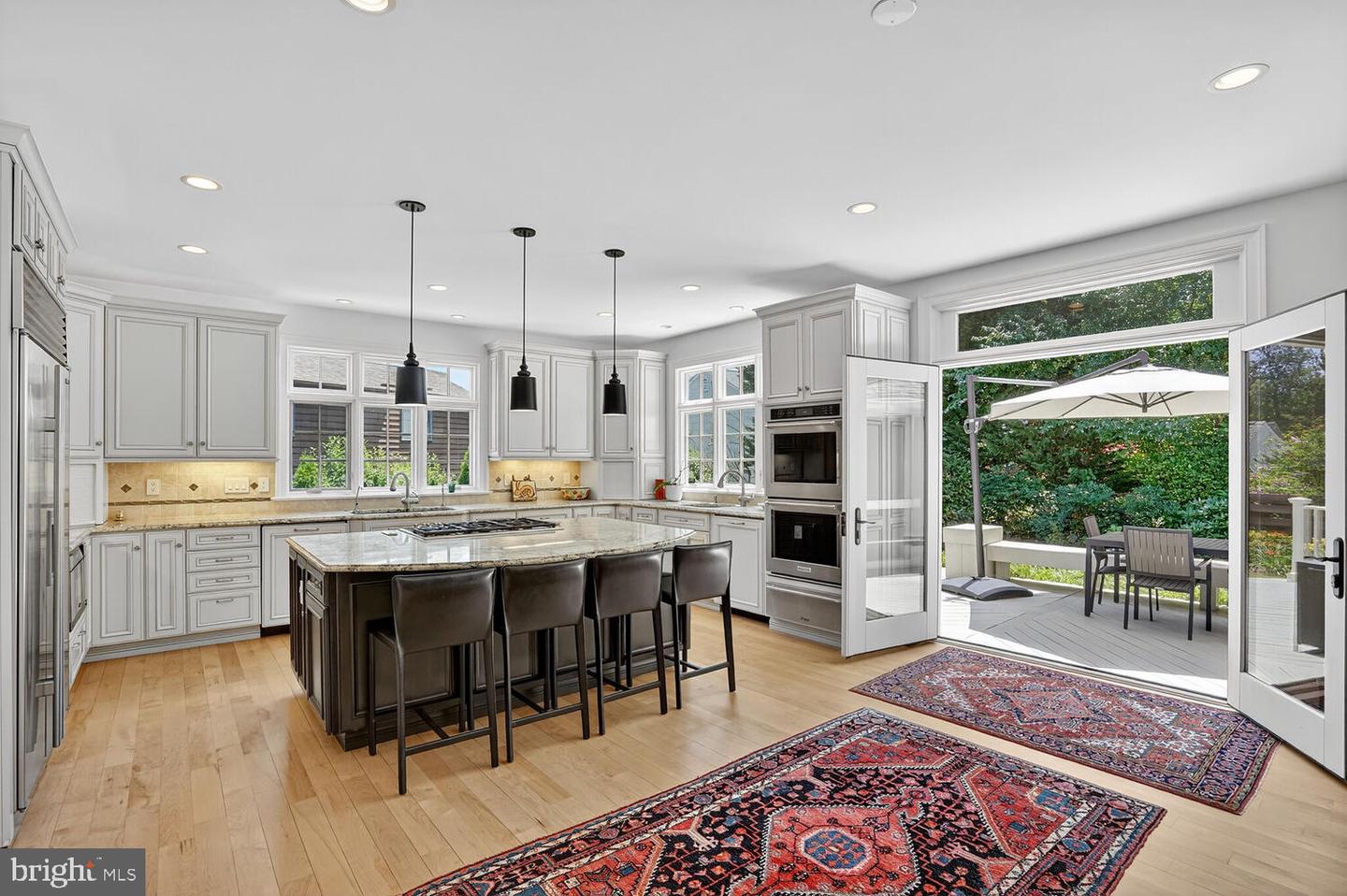 802 BEVERLEY DR, ALEXANDRIA, Virginia 22302, 5 Bedrooms Bedrooms, ,3 BathroomsBathrooms,Residential,For sale,802 BEVERLEY DR,VAAX2047780 MLS # VAAX2047780