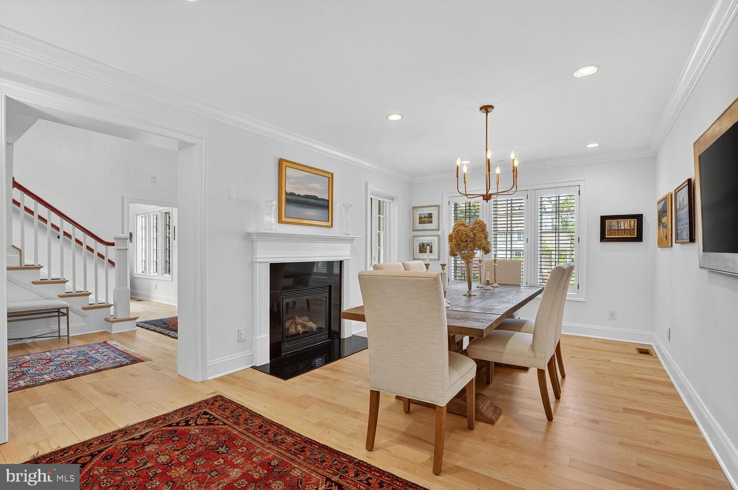 802 BEVERLEY DR, ALEXANDRIA, Virginia 22302, 5 Bedrooms Bedrooms, ,3 BathroomsBathrooms,Residential,For sale,802 BEVERLEY DR,VAAX2047780 MLS # VAAX2047780