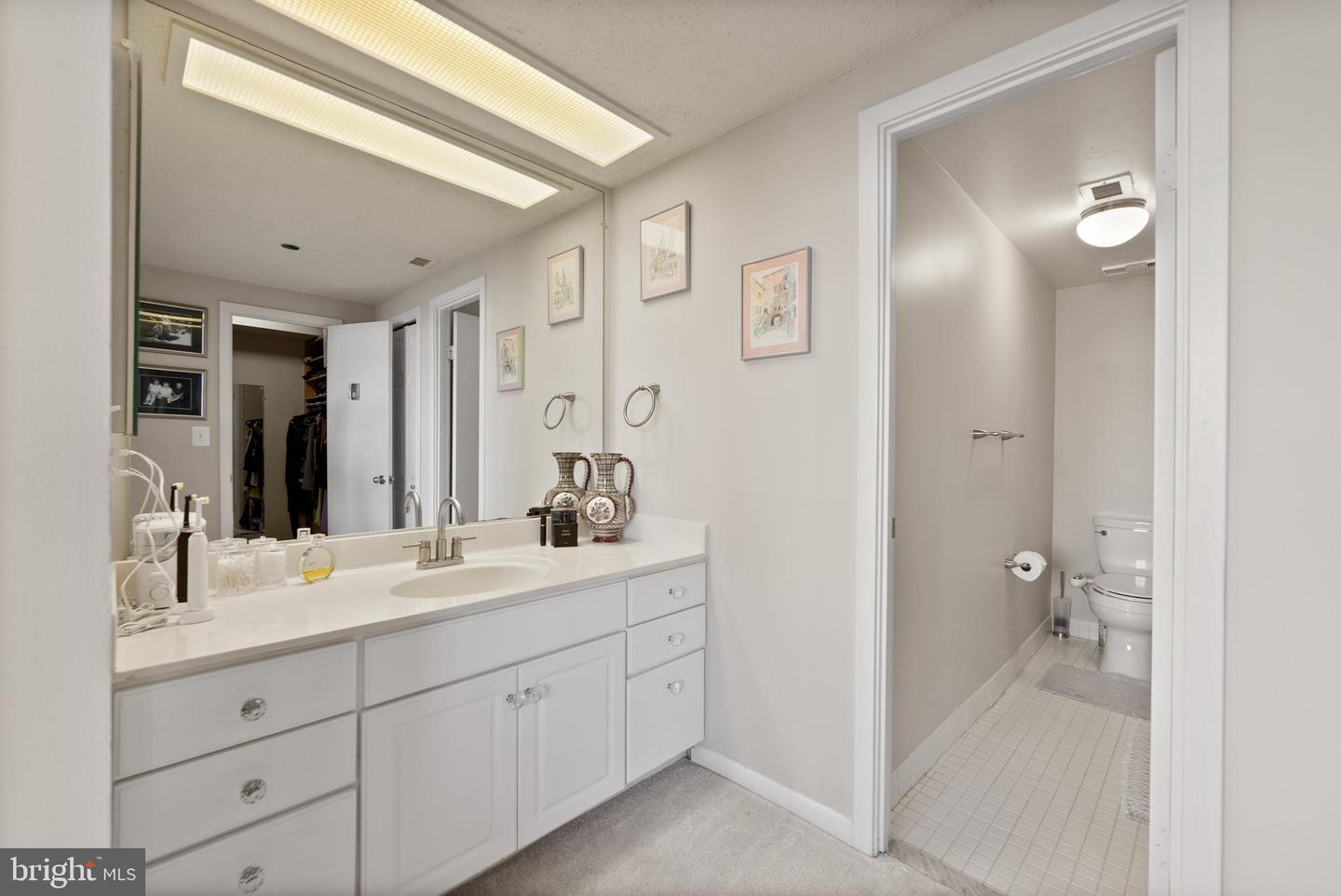 5501 SEMINARY RD #804S, FALLS CHURCH, Virginia 22041, 3 Bedrooms Bedrooms, ,2 BathroomsBathrooms,Residential,For sale,5501 SEMINARY RD #804S,VAFX2257536 MLS # VAFX2257536