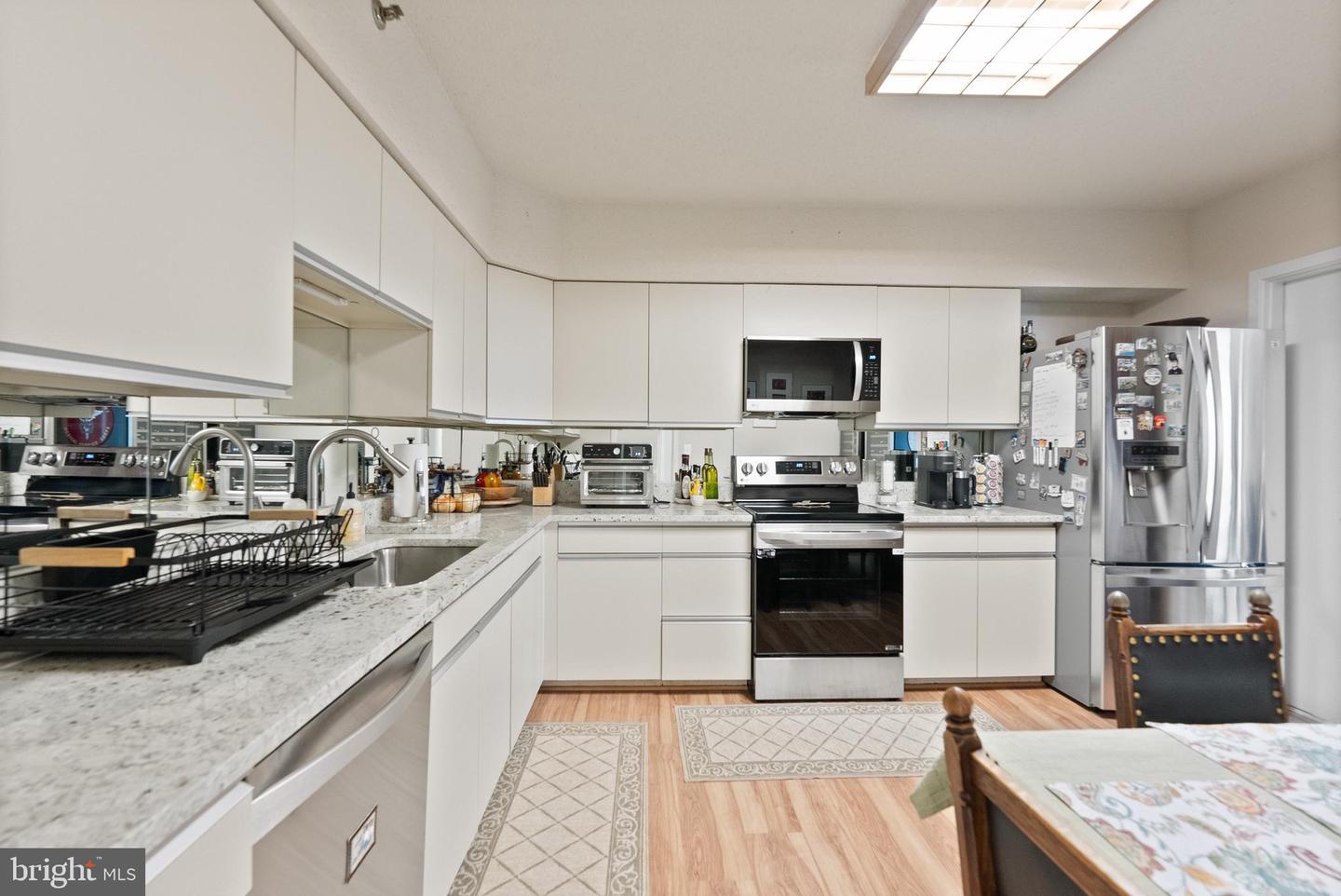 5501 SEMINARY RD #804S, FALLS CHURCH, Virginia 22041, 3 Bedrooms Bedrooms, ,2 BathroomsBathrooms,Residential,For sale,5501 SEMINARY RD #804S,VAFX2257536 MLS # VAFX2257536