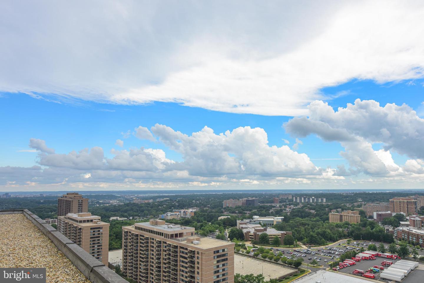 5501 SEMINARY RD #804S, FALLS CHURCH, Virginia 22041, 3 Bedrooms Bedrooms, ,2 BathroomsBathrooms,Residential,For sale,5501 SEMINARY RD #804S,VAFX2257536 MLS # VAFX2257536