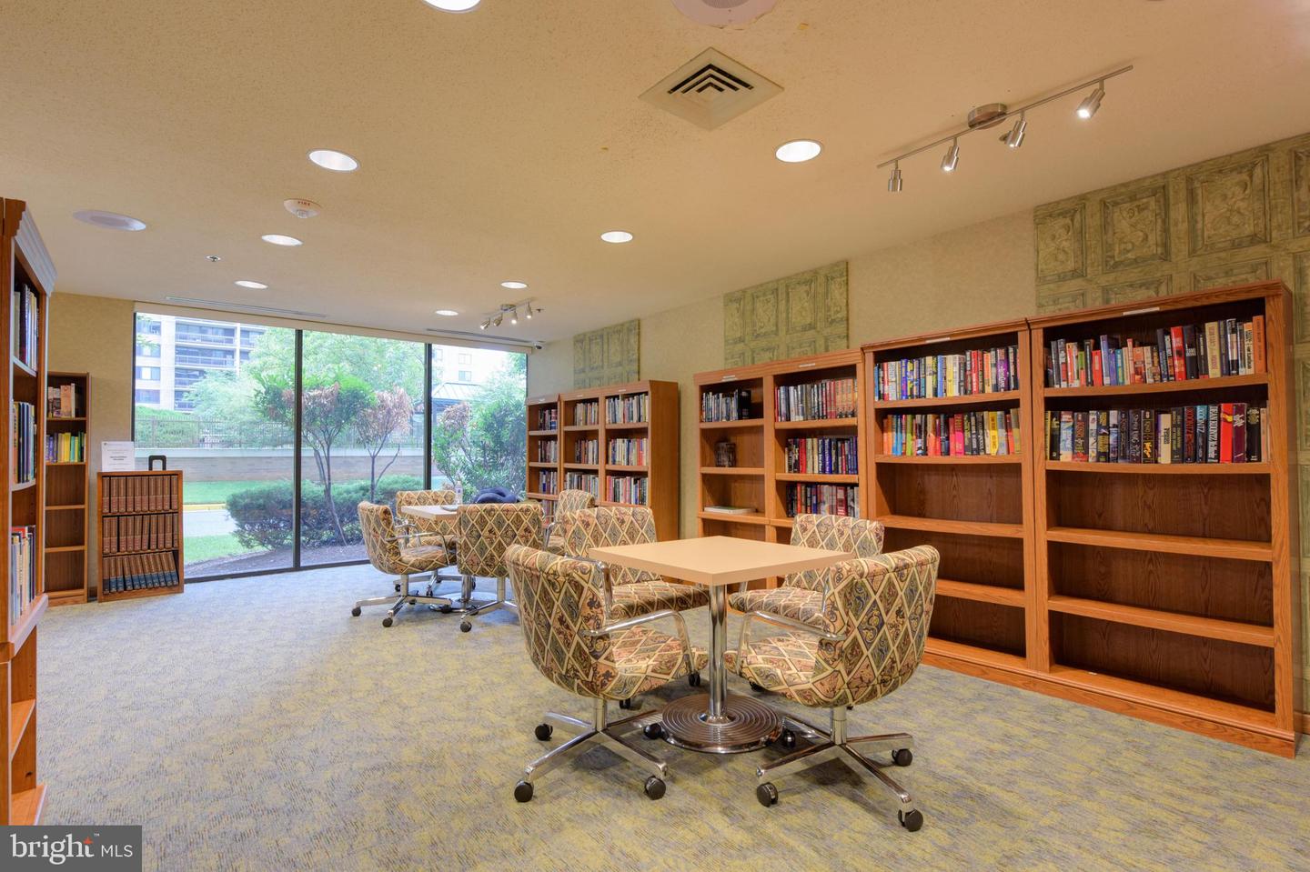 5501 SEMINARY RD #804S, FALLS CHURCH, Virginia 22041, 3 Bedrooms Bedrooms, ,2 BathroomsBathrooms,Residential,For sale,5501 SEMINARY RD #804S,VAFX2257536 MLS # VAFX2257536