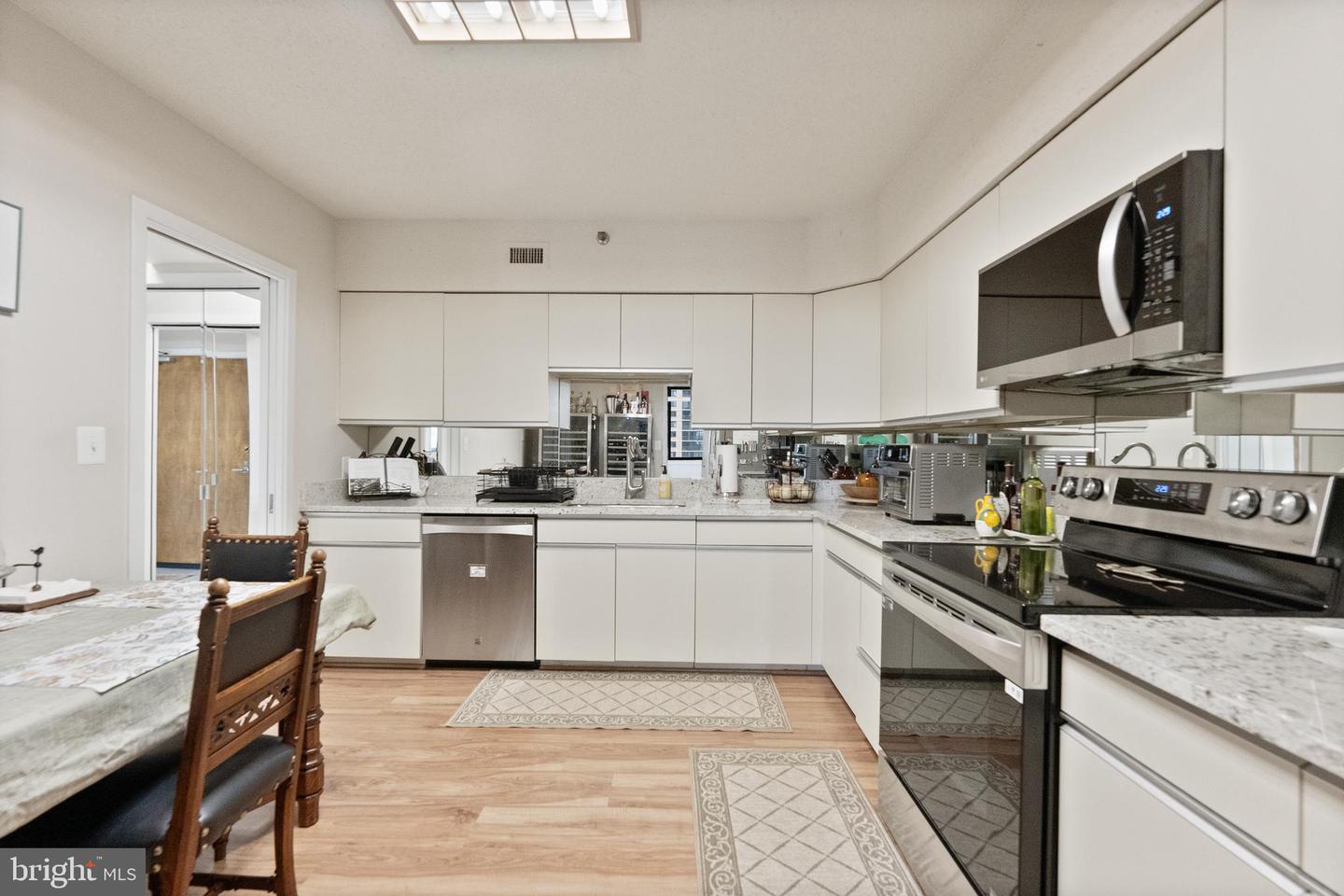 5501 SEMINARY RD #804S, FALLS CHURCH, Virginia 22041, 3 Bedrooms Bedrooms, ,2 BathroomsBathrooms,Residential,For sale,5501 SEMINARY RD #804S,VAFX2257536 MLS # VAFX2257536