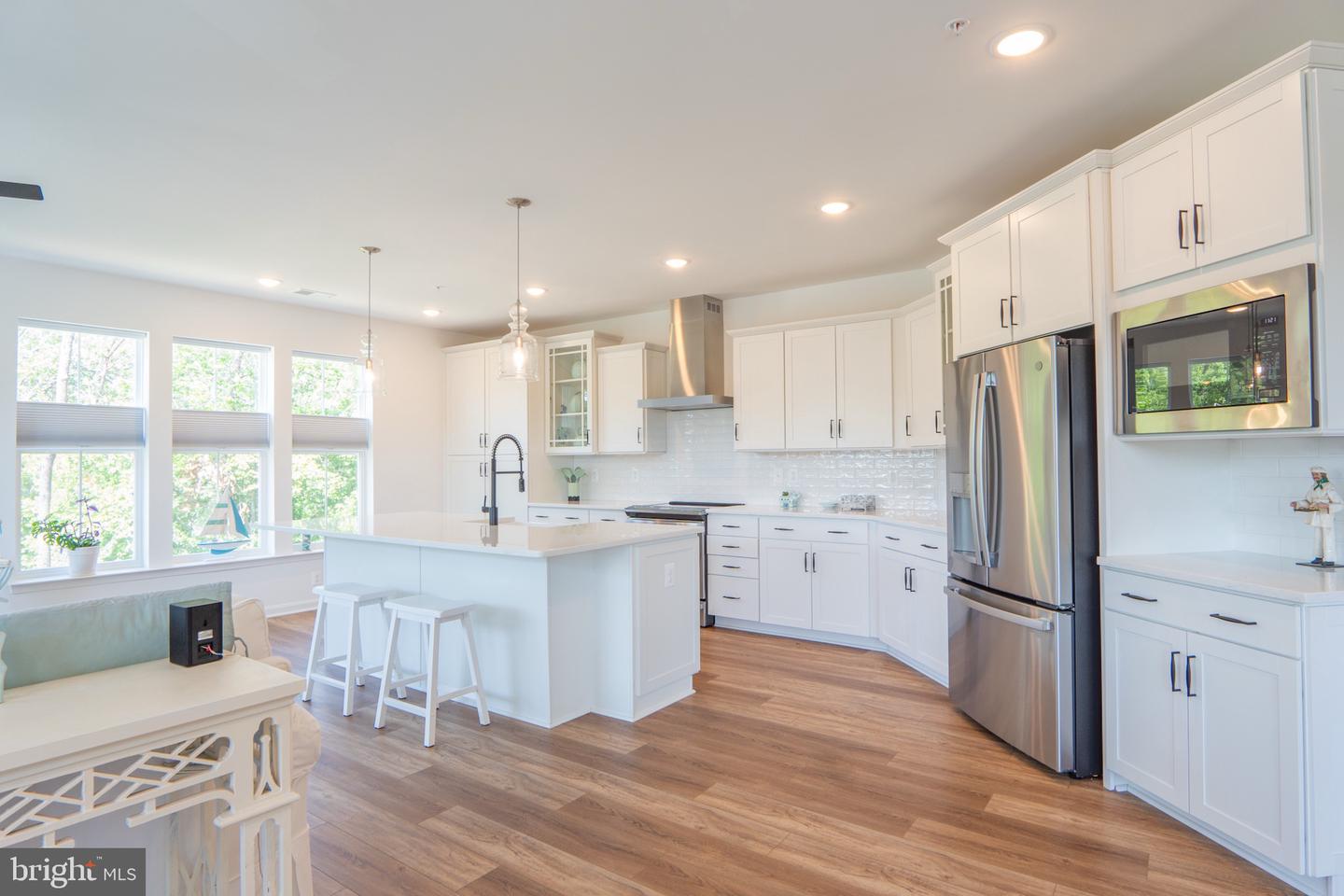 13970 ENGLEFIELD DR #303, WOODBRIDGE, Virginia 22193, 2 Bedrooms Bedrooms, 7 Rooms Rooms,2 BathroomsBathrooms,Residential,For sale,13970 ENGLEFIELD DR #303,VAPW2100186 MLS # VAPW2100186