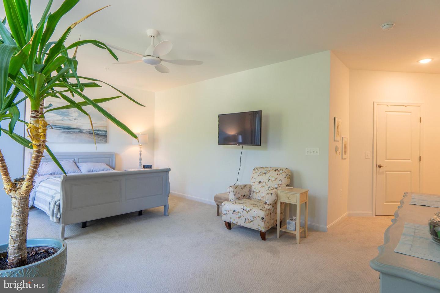 13970 ENGLEFIELD DR #303, WOODBRIDGE, Virginia 22193, 2 Bedrooms Bedrooms, 7 Rooms Rooms,2 BathroomsBathrooms,Residential,For sale,13970 ENGLEFIELD DR #303,VAPW2100186 MLS # VAPW2100186