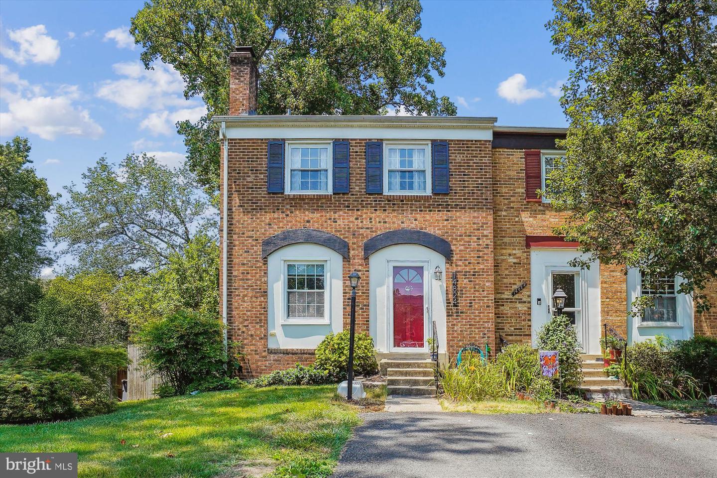 14824 PALMERSTON SQ, CENTREVILLE, Virginia 20120, 3 Bedrooms Bedrooms, ,2 BathroomsBathrooms,Residential,For sale,14824 PALMERSTON SQ,VAFX2258082 MLS # VAFX2258082