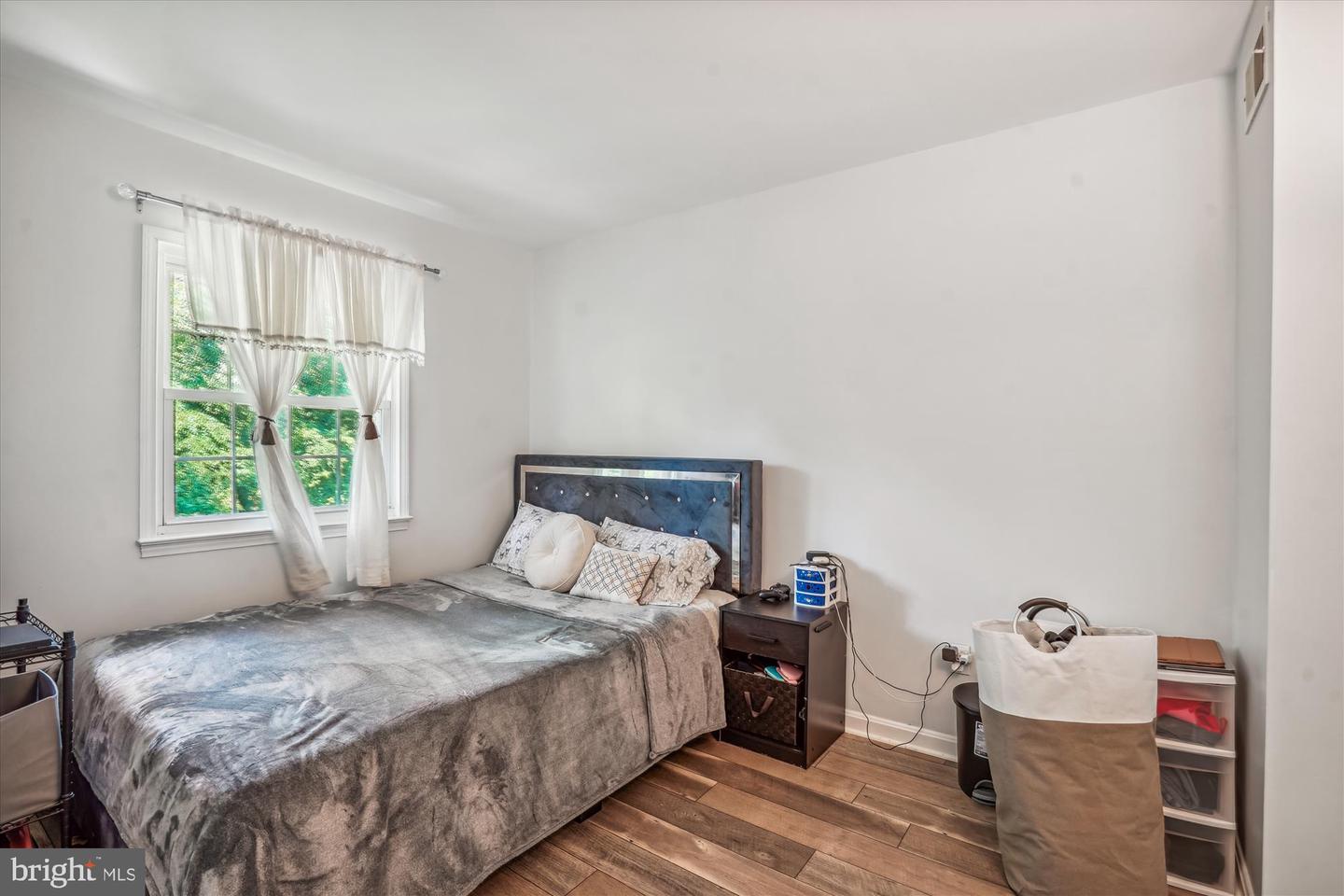 14824 PALMERSTON SQ, CENTREVILLE, Virginia 20120, 3 Bedrooms Bedrooms, ,2 BathroomsBathrooms,Residential,For sale,14824 PALMERSTON SQ,VAFX2258082 MLS # VAFX2258082