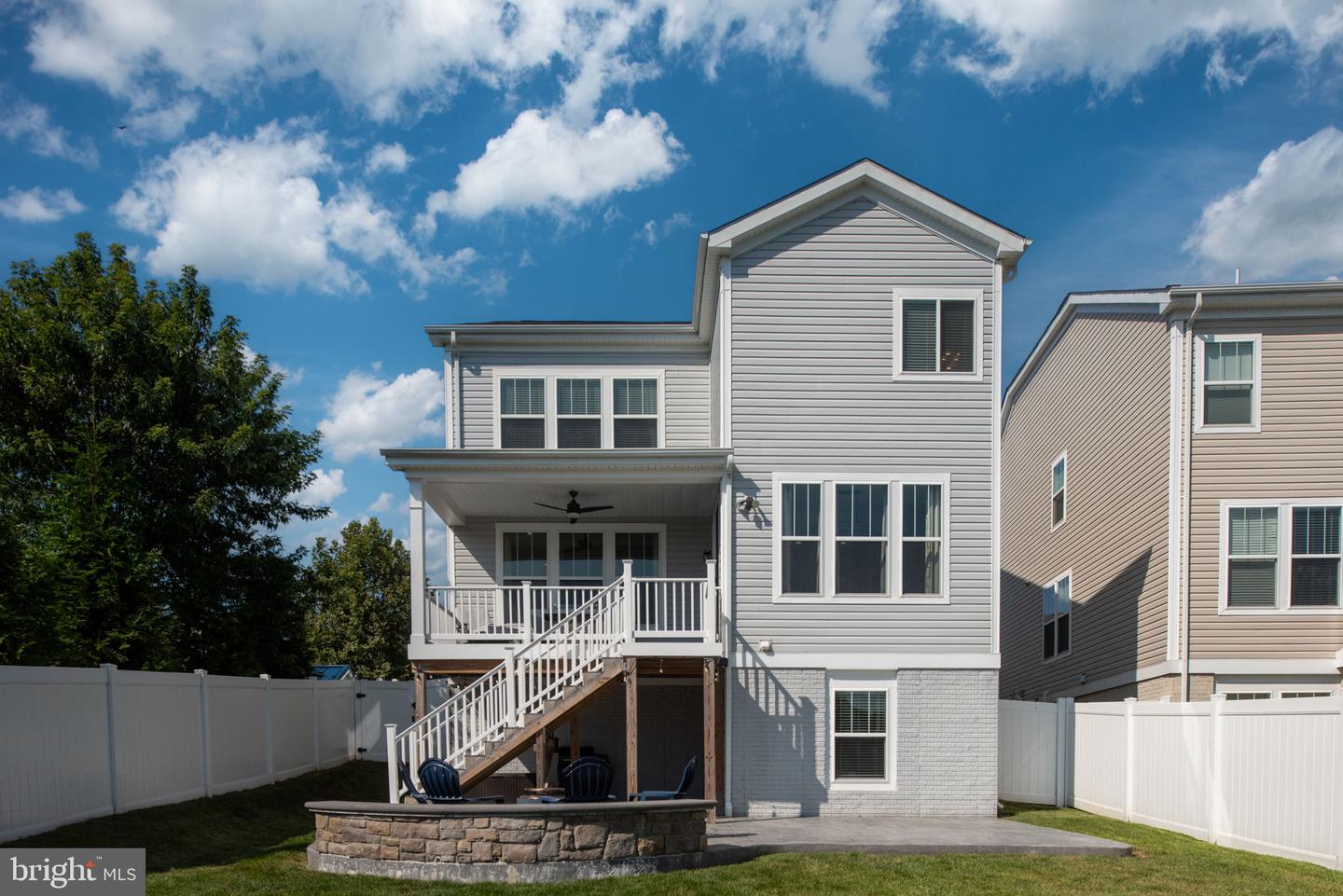329 BOXELDER DR, STAFFORD, Virginia 22554, 4 Bedrooms Bedrooms, ,3 BathroomsBathrooms,Residential,For sale,329 BOXELDER DR,VAST2041236 MLS # VAST2041236