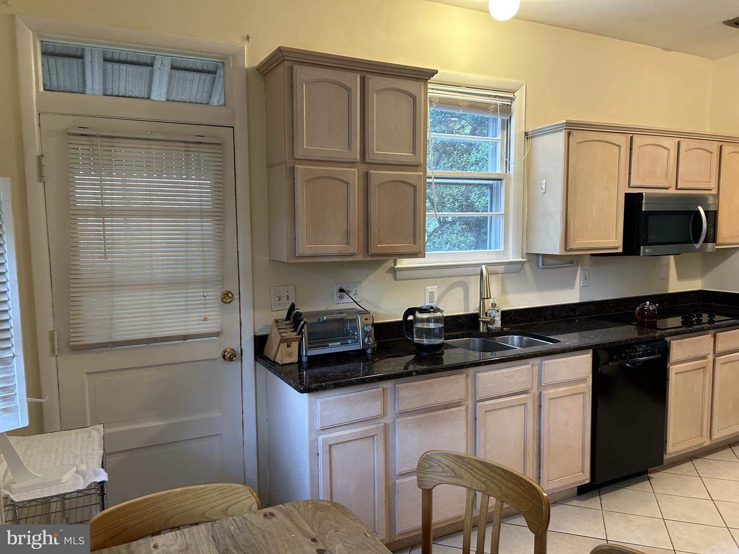 2735 S GROVE ST, ARLINGTON, Virginia 22202, 4 Bedrooms Bedrooms, 9 Rooms Rooms,2 BathroomsBathrooms,Residential,For sale,2735 S GROVE ST,VAAR2061580 MLS # VAAR2061580