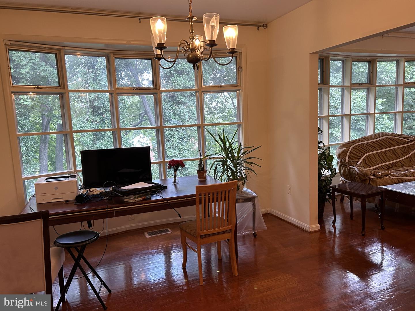 2735 S GROVE ST, ARLINGTON, Virginia 22202, 4 Bedrooms Bedrooms, 9 Rooms Rooms,2 BathroomsBathrooms,Residential,For sale,2735 S GROVE ST,VAAR2061580 MLS # VAAR2061580