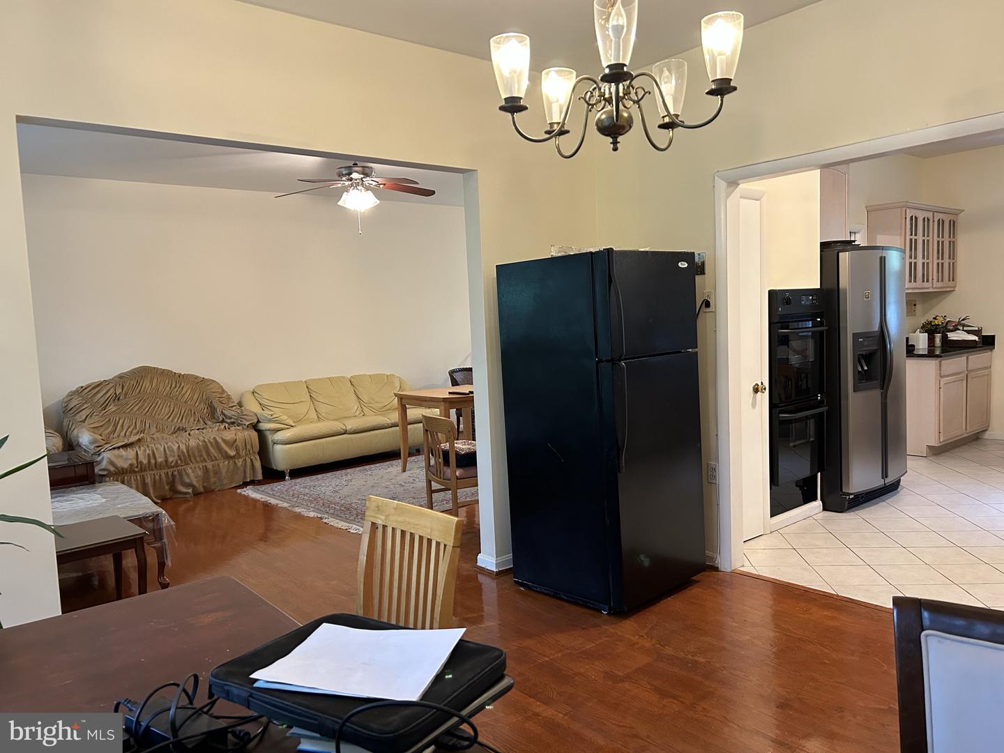 2735 S GROVE ST, ARLINGTON, Virginia 22202, 4 Bedrooms Bedrooms, 9 Rooms Rooms,2 BathroomsBathrooms,Residential,For sale,2735 S GROVE ST,VAAR2061580 MLS # VAAR2061580