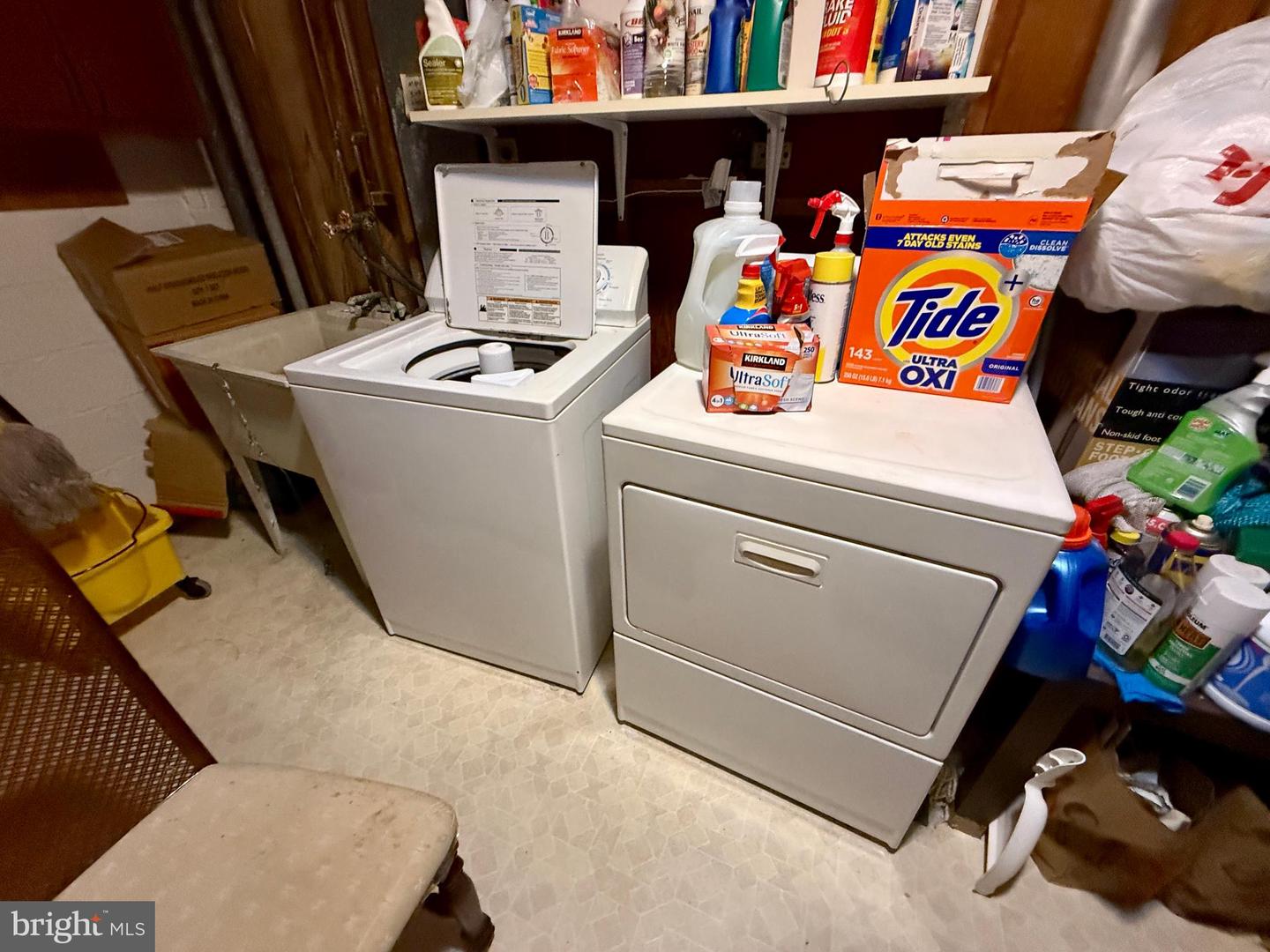 2735 S GROVE ST, ARLINGTON, Virginia 22202, 4 Bedrooms Bedrooms, 9 Rooms Rooms,2 BathroomsBathrooms,Residential,For sale,2735 S GROVE ST,VAAR2061580 MLS # VAAR2061580