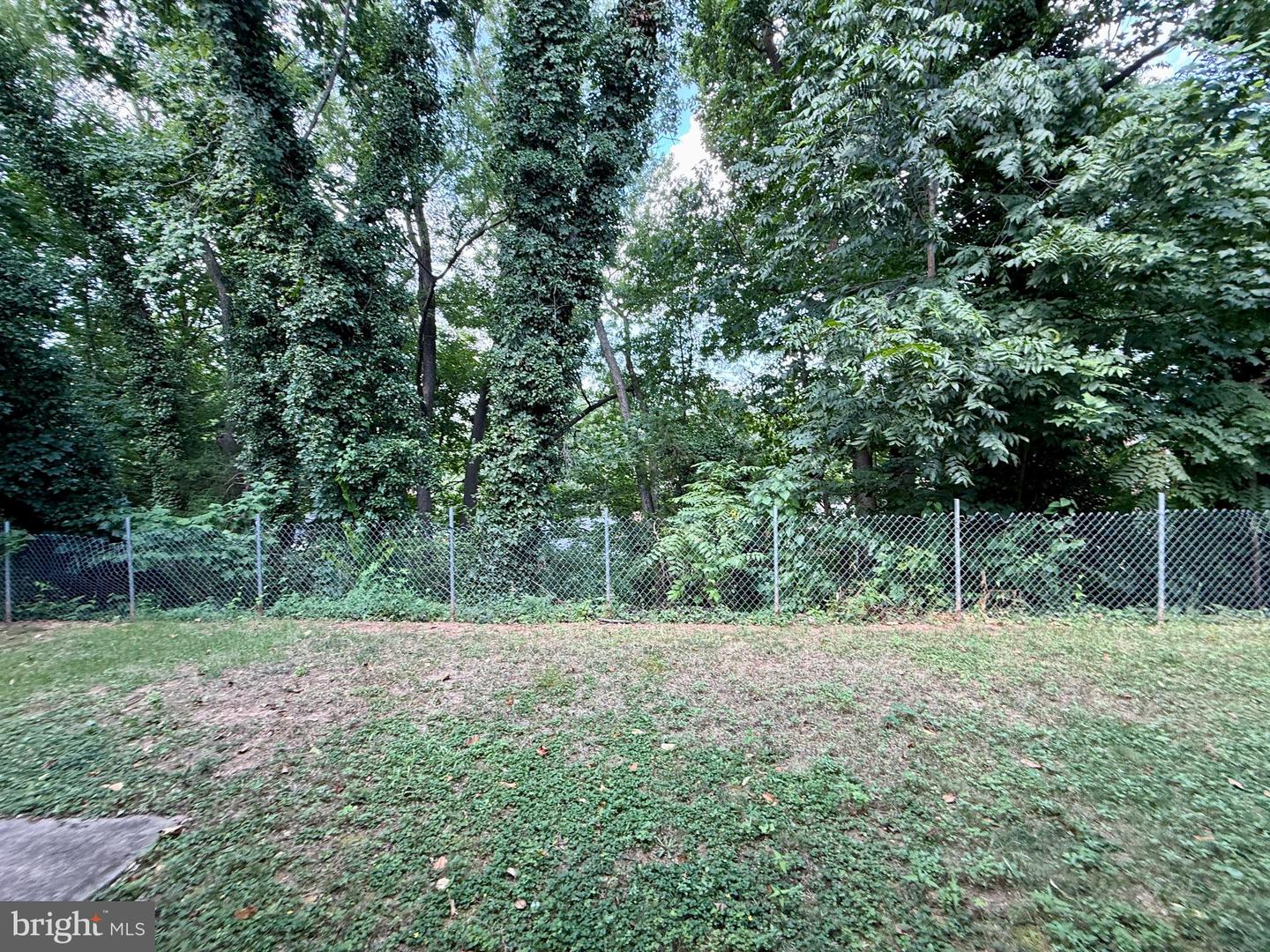 2735 S GROVE ST, ARLINGTON, Virginia 22202, 4 Bedrooms Bedrooms, 9 Rooms Rooms,2 BathroomsBathrooms,Residential,For sale,2735 S GROVE ST,VAAR2061580 MLS # VAAR2061580