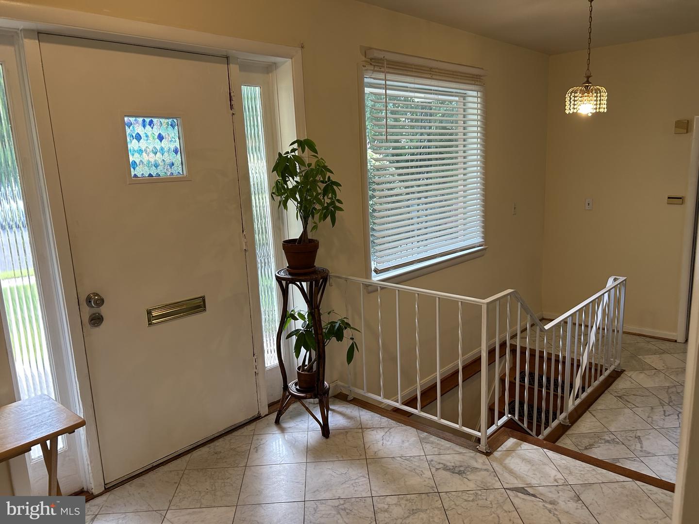 2735 S GROVE ST, ARLINGTON, Virginia 22202, 4 Bedrooms Bedrooms, 9 Rooms Rooms,2 BathroomsBathrooms,Residential,For sale,2735 S GROVE ST,VAAR2061580 MLS # VAAR2061580