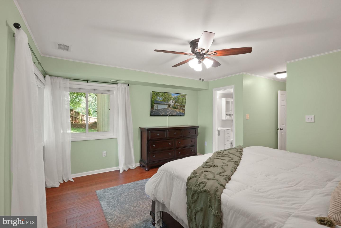 5612 RAIDER DR, WARRENTON, Virginia 20187, 3 Bedrooms Bedrooms, ,2 BathroomsBathrooms,Residential,For sale,5612 RAIDER DR,VAFQ2017676 MLS # VAFQ2017676