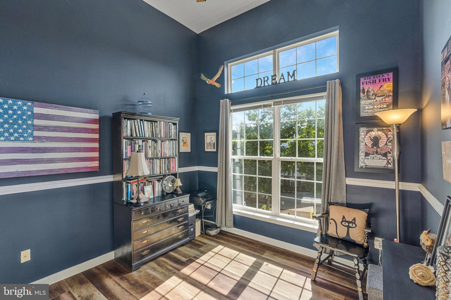 25230 POND VIEW SQ #301, CHANTILLY, Virginia 20152, 2 Bedrooms Bedrooms, ,2 BathroomsBathrooms,Residential,For sale,25230 POND VIEW SQ #301,VALO2103448 MLS # VALO2103448