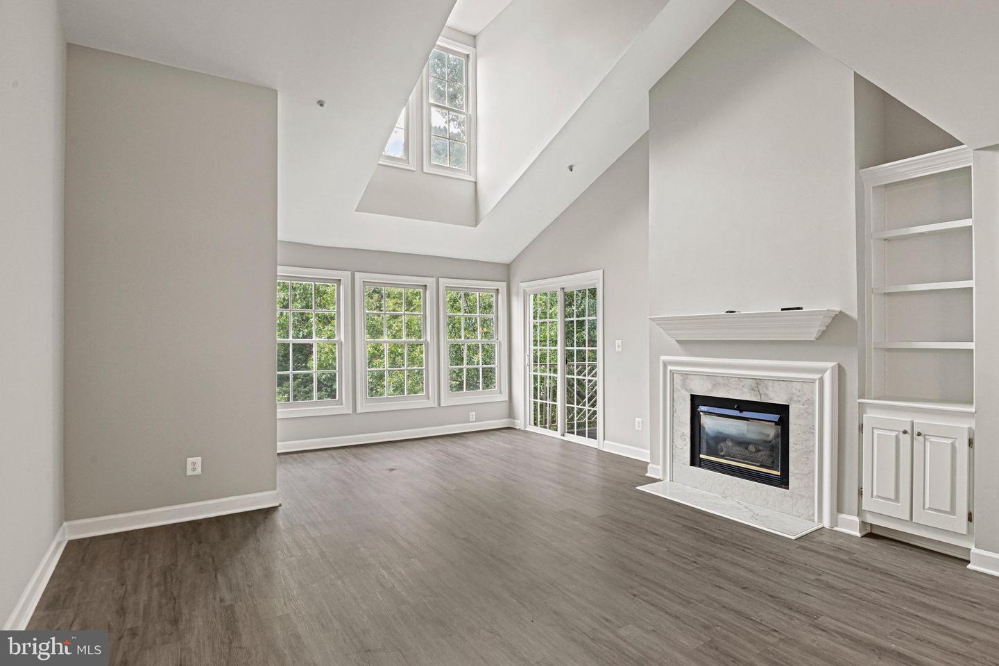 12217 FAIRFIELD HOUSE DR #112A, FAIRFAX, Virginia 22033, 2 Bedrooms Bedrooms, ,3 BathroomsBathrooms,Residential,For sale,12217 FAIRFIELD HOUSE DR #112A,VAFX2258376 MLS # VAFX2258376