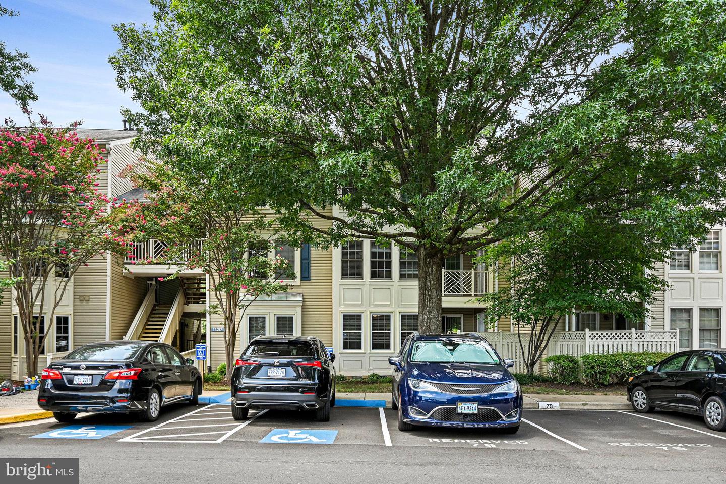 12217 FAIRFIELD HOUSE DR #112A, FAIRFAX, Virginia 22033, 2 Bedrooms Bedrooms, ,3 BathroomsBathrooms,Residential,For sale,12217 FAIRFIELD HOUSE DR #112A,VAFX2258376 MLS # VAFX2258376