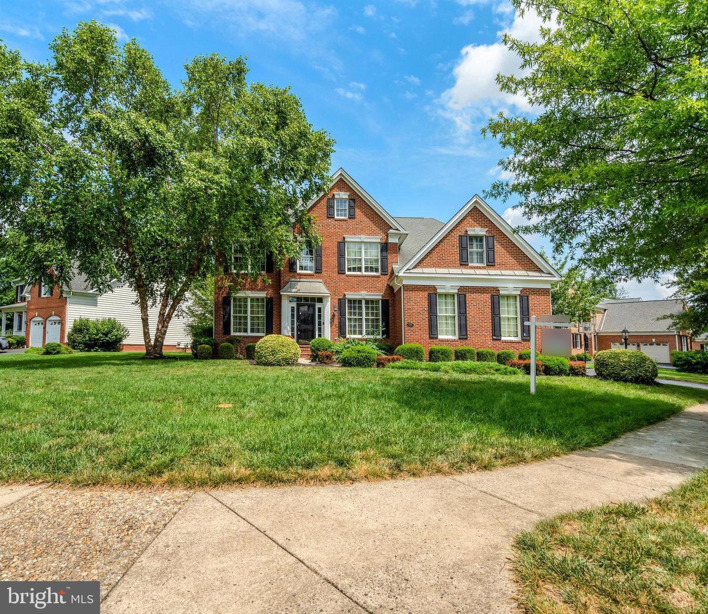 5740 SOLHEIM CUP DR, HAYMARKET, Virginia 20169, 4 Bedrooms Bedrooms, 13 Rooms Rooms,3 BathroomsBathrooms,Residential,For sale,5740 SOLHEIM CUP DR,VAPW2100338 MLS # VAPW2100338