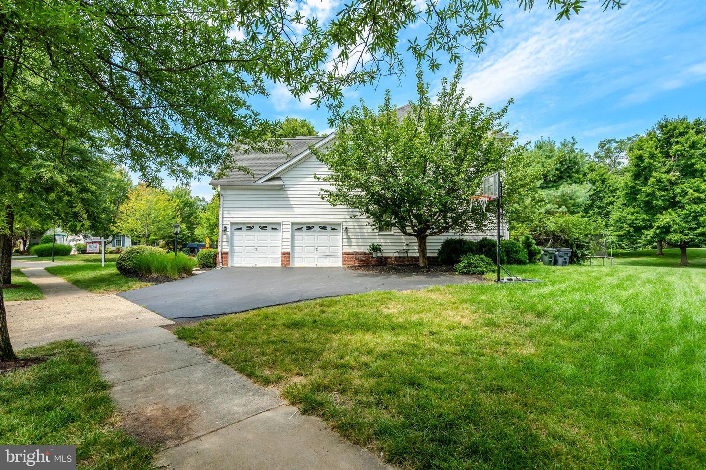 5740 SOLHEIM CUP DR, HAYMARKET, Virginia 20169, 4 Bedrooms Bedrooms, 13 Rooms Rooms,3 BathroomsBathrooms,Residential,For sale,5740 SOLHEIM CUP DR,VAPW2100338 MLS # VAPW2100338