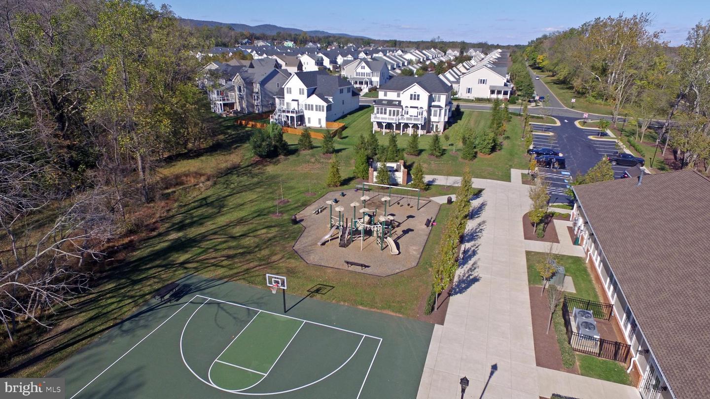 5740 SOLHEIM CUP DR, HAYMARKET, Virginia 20169, 4 Bedrooms Bedrooms, 13 Rooms Rooms,3 BathroomsBathrooms,Residential,For sale,5740 SOLHEIM CUP DR,VAPW2100338 MLS # VAPW2100338