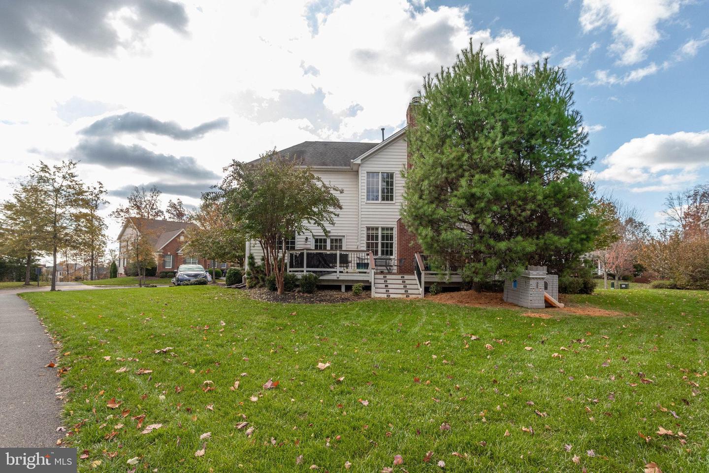 5740 SOLHEIM CUP DR, HAYMARKET, Virginia 20169, 4 Bedrooms Bedrooms, 13 Rooms Rooms,3 BathroomsBathrooms,Residential,For sale,5740 SOLHEIM CUP DR,VAPW2100338 MLS # VAPW2100338