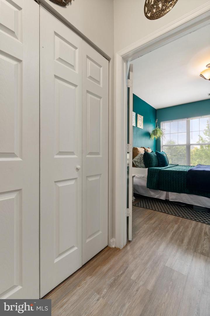 5115 TRAVIS EDWARD WAY #I, CENTREVILLE, Virginia 20120, 1 Bedroom Bedrooms, ,1 BathroomBathrooms,Residential,For sale,5115 TRAVIS EDWARD WAY #I,VAFX2258390 MLS # VAFX2258390
