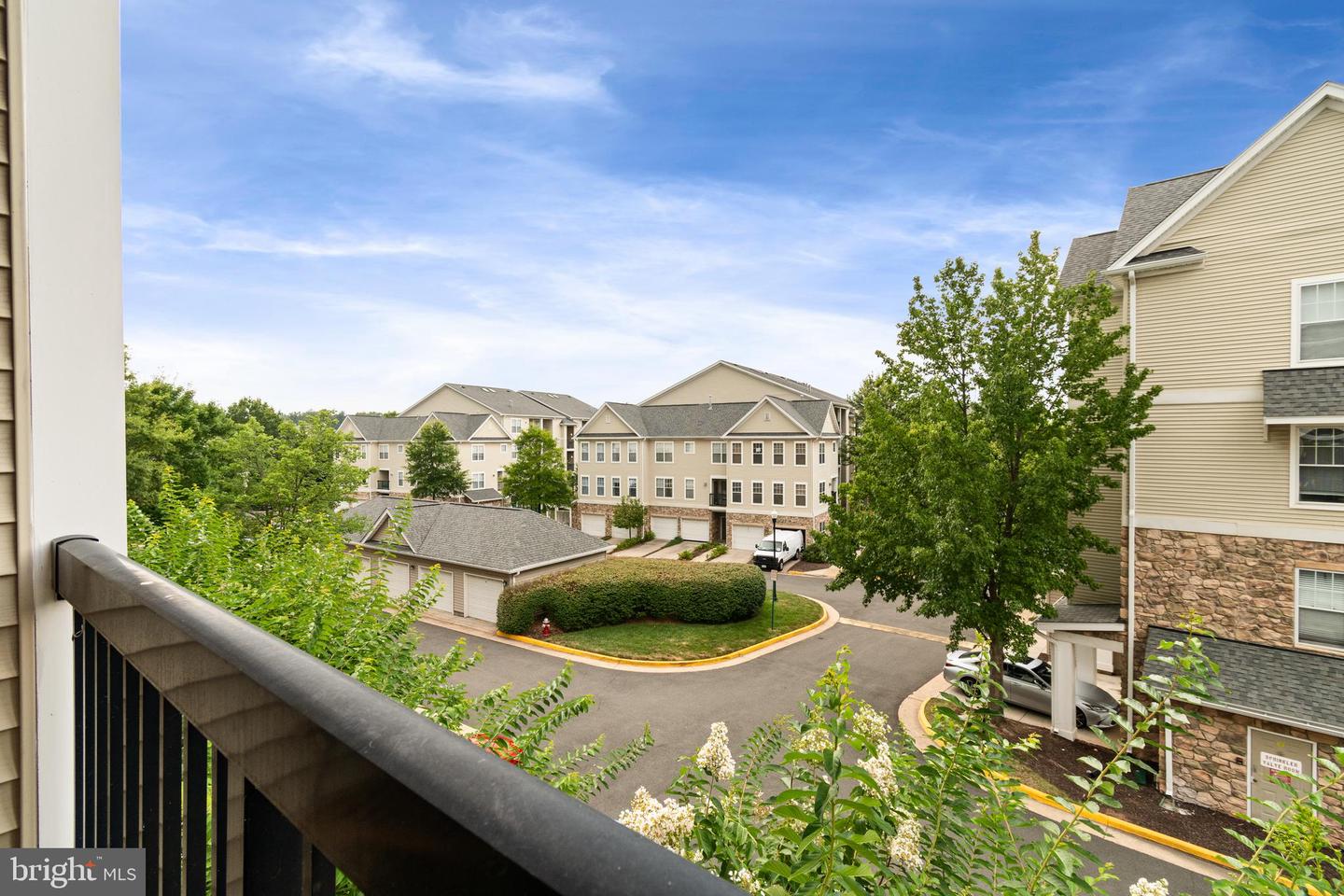 5115 TRAVIS EDWARD WAY #I, CENTREVILLE, Virginia 20120, 1 Bedroom Bedrooms, ,1 BathroomBathrooms,Residential,For sale,5115 TRAVIS EDWARD WAY #I,VAFX2258390 MLS # VAFX2258390