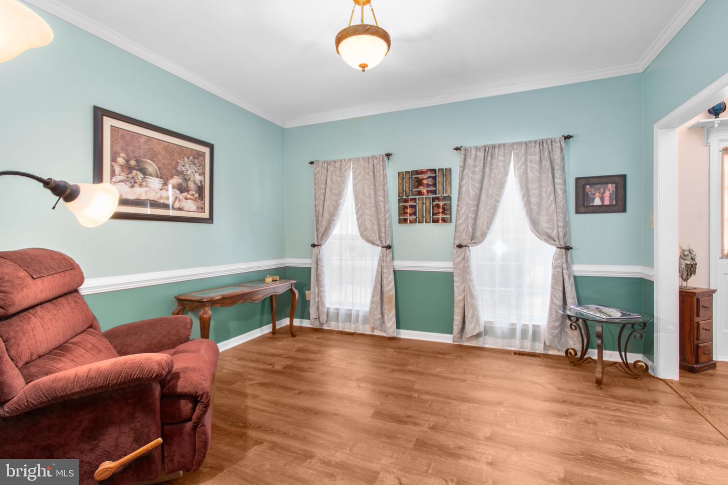 9517 CHARLESFIELD DR, FREDERICKSBURG, Virginia 22407, 5 Bedrooms Bedrooms, ,2 BathroomsBathrooms,Residential,For sale,9517 CHARLESFIELD DR,VASP2035078 MLS # VASP2035078