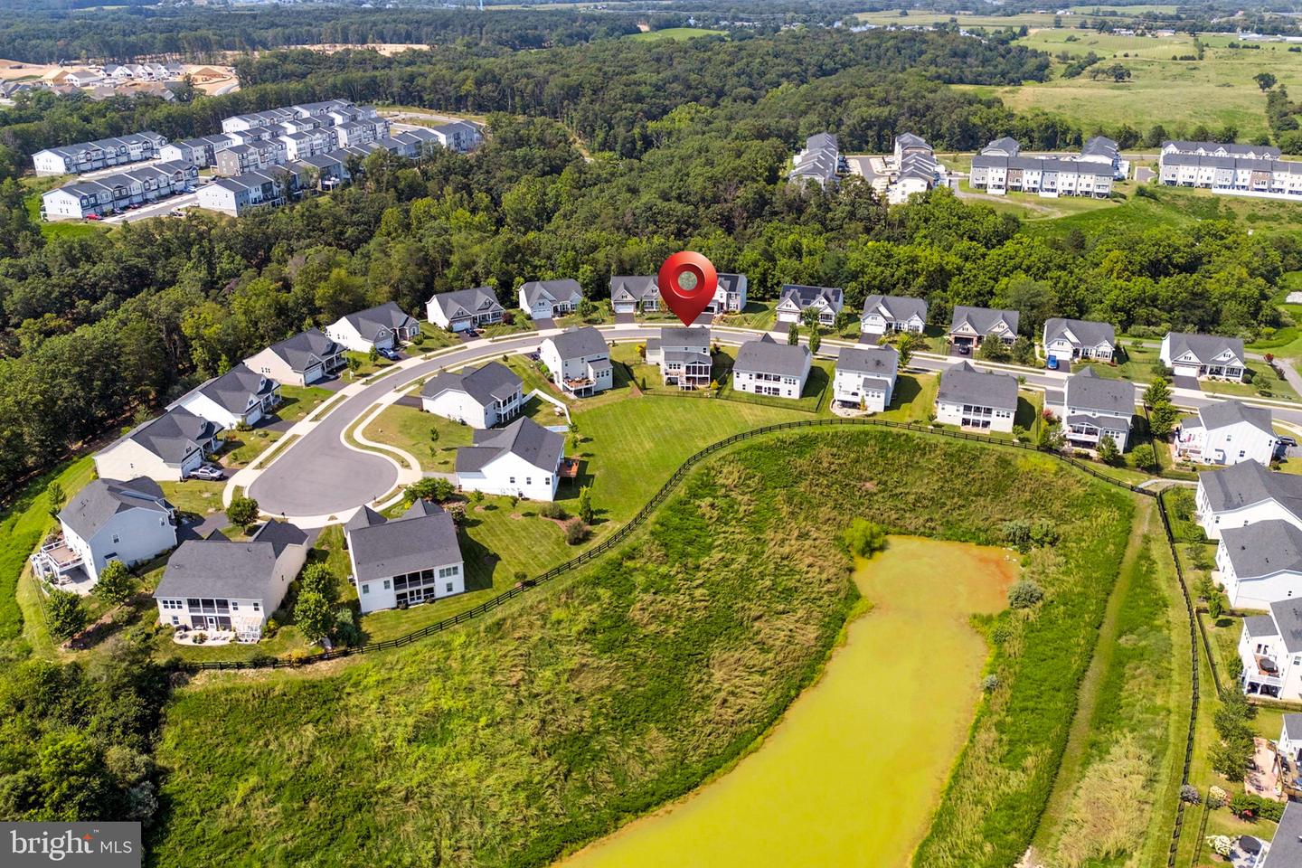 135 SKIPPER DR, LAKE FREDERICK, Virginia 22630, 4 Bedrooms Bedrooms, ,3 BathroomsBathrooms,Residential,For sale,135 SKIPPER DR,VAFV2035790 MLS # VAFV2035790