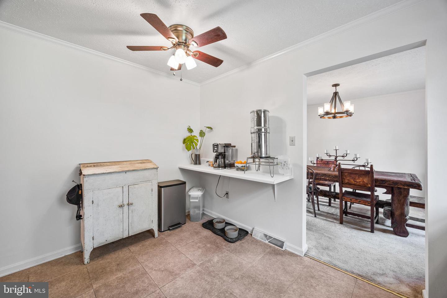 714 JACKSON ST, WOODSTOCK, Virginia 22664, 3 Bedrooms Bedrooms, ,2 BathroomsBathrooms,Residential,For sale,714 JACKSON ST,VASH2012136 MLS # VASH2012136