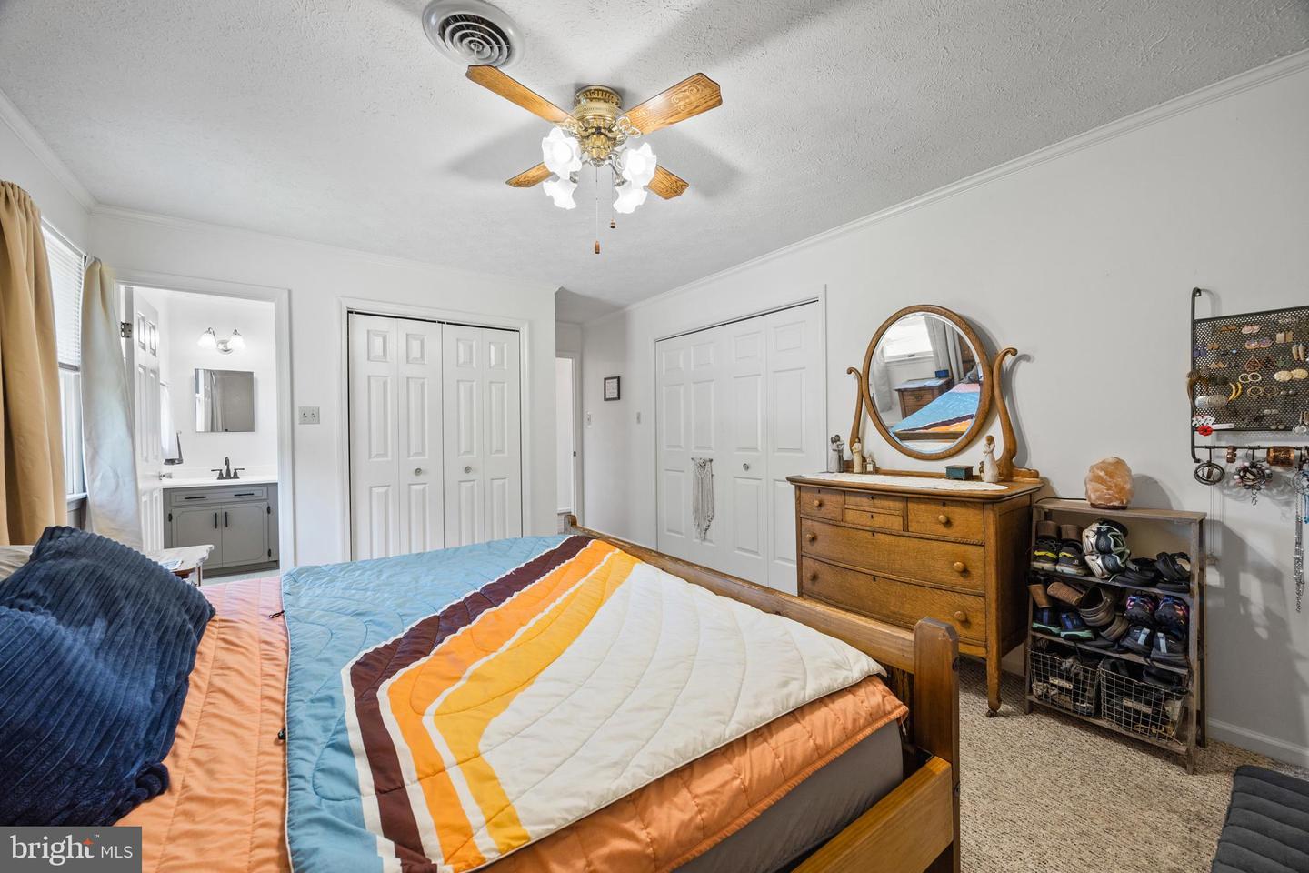 714 JACKSON ST, WOODSTOCK, Virginia 22664, 3 Bedrooms Bedrooms, ,2 BathroomsBathrooms,Residential,For sale,714 JACKSON ST,VASH2012136 MLS # VASH2012136